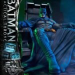 Άγαλμα DC Comics – Batman Tactical Throne Legacy Collection 46 cm